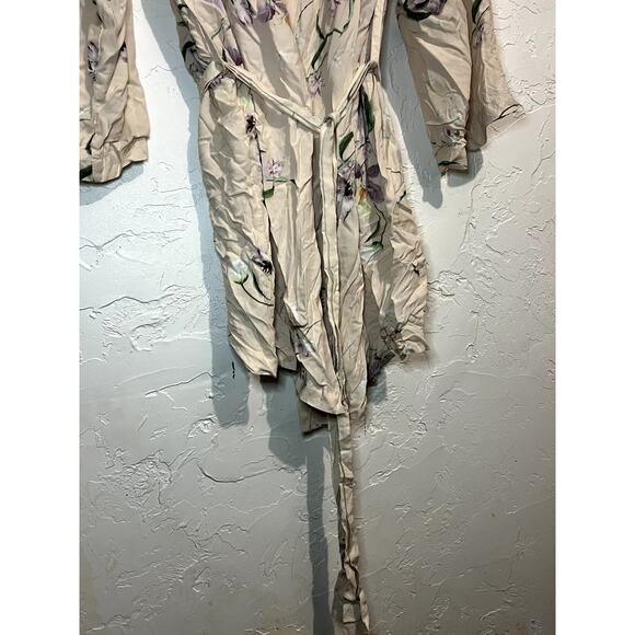 Plum Pretty Sugar floral long sleeve robe womens small coquette romantic evening - Picture 2 of 6